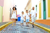 Bonita Familia por las calles del Viejo San Juan, Puerto Rico 2012