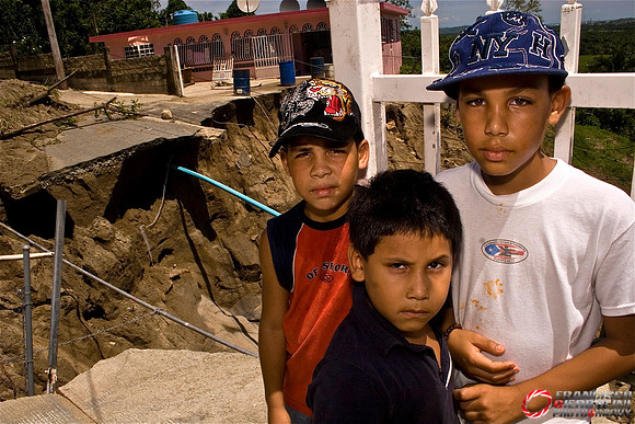 Children on the brink of collapse, Yabucos, Puerto Rico 2008